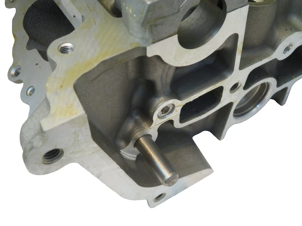 Jaguar S-Type 3.0L Motor Culata con Válvulas LH B Bank XR828329 Foto 3 de 4