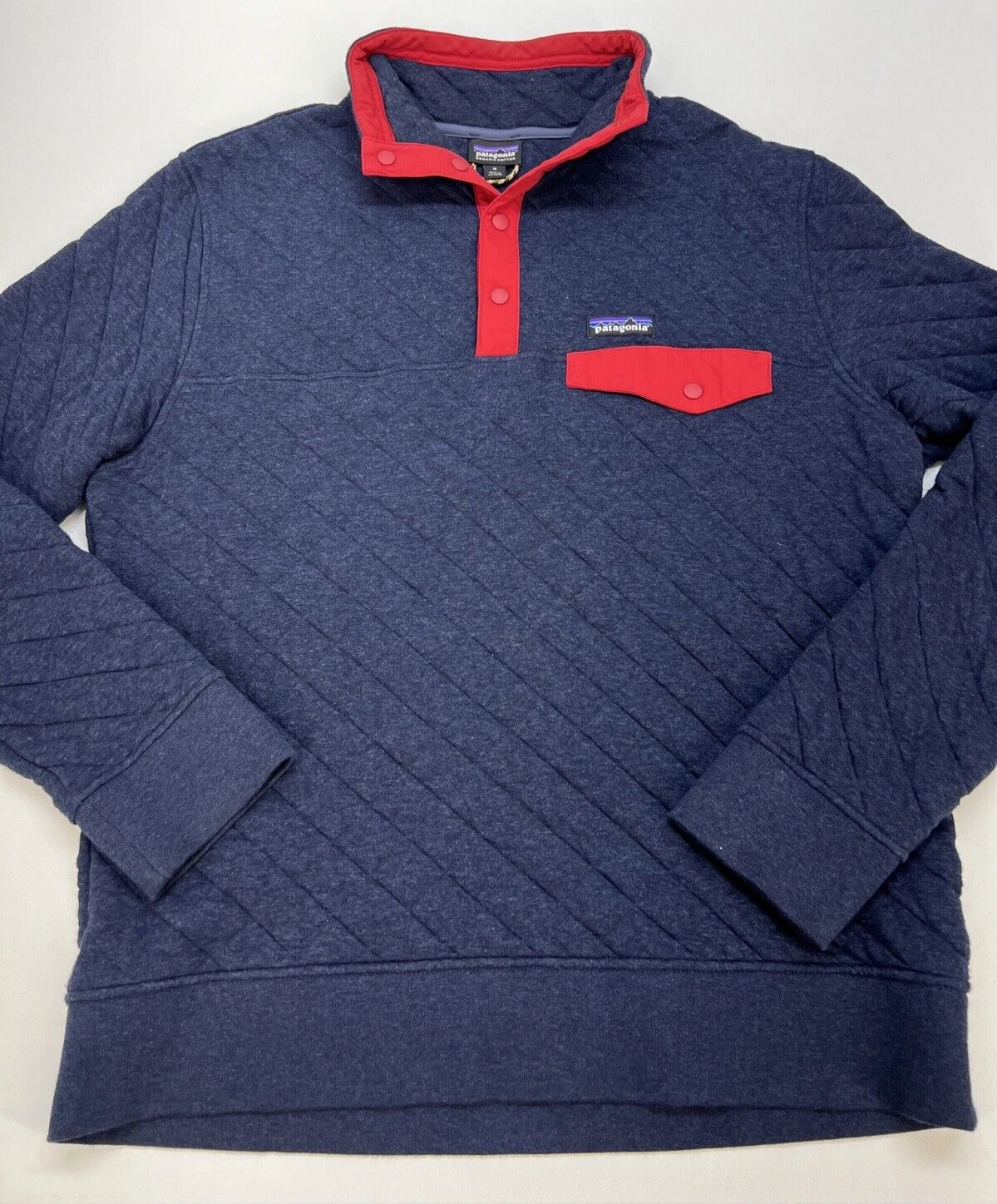 patagonia 4 snap up chest pocket long sleeve pullover red sweater