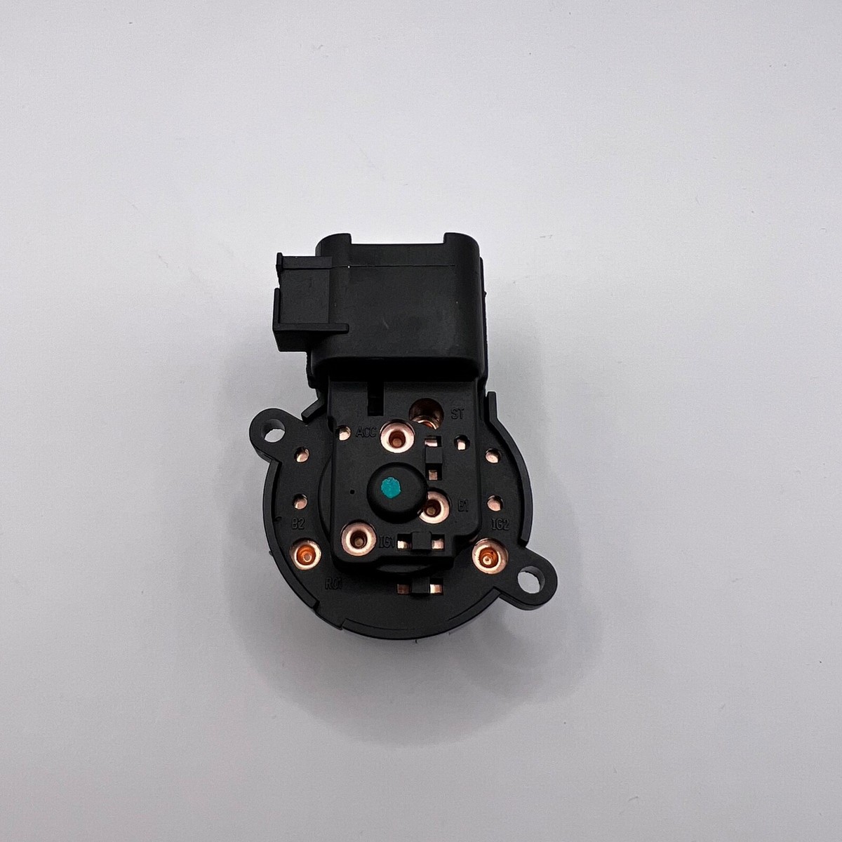 Ignition Switch For ISUZU NPR NQR NPR-HD 4HK1 5.2L 4JJ1 3.0L 08-23 