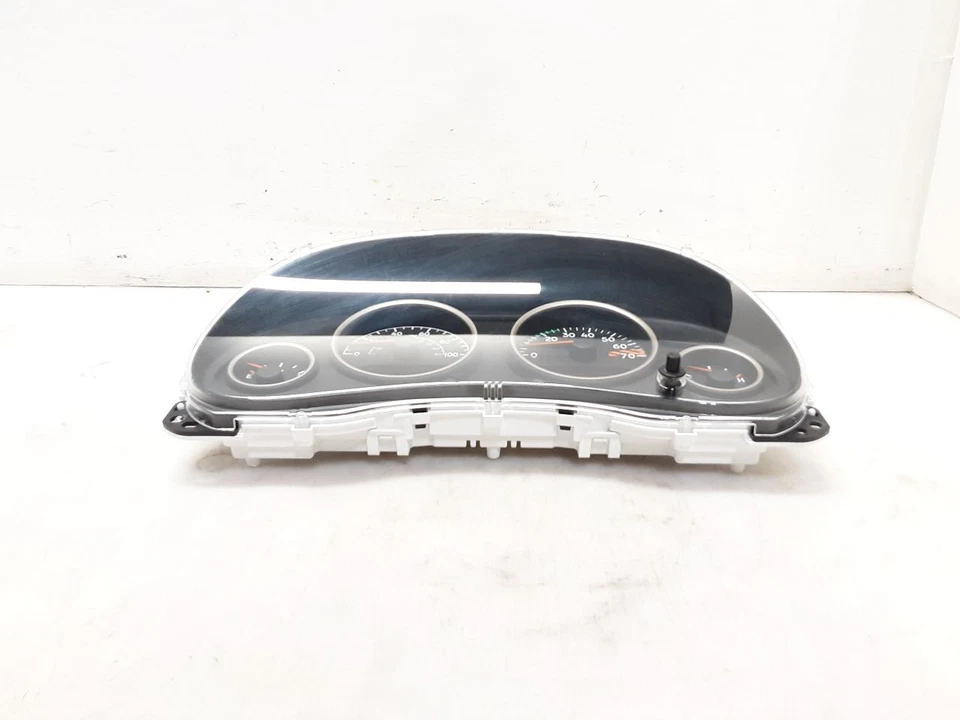 Grupo medidor velocímetro Jeep JK Wrangler OEM 68 k millas 68273240AA 15-18 118938 Foto 2 de 4