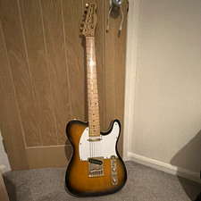 Fender Telecaster Sunburst Solid Body 6-String Right-Handed Maple Fretboard