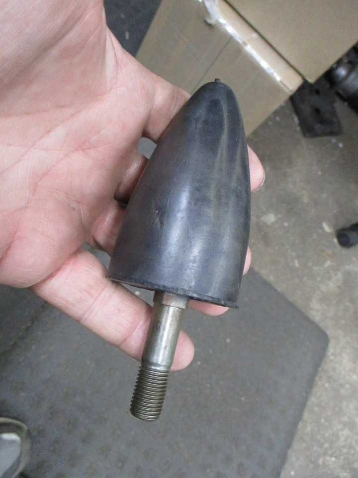 Parachoques de brazo de control inferior Oldsmobile 88 98 Super Dymanic 1957-1958 568866 nuevo de lote original Foto 2 de 3