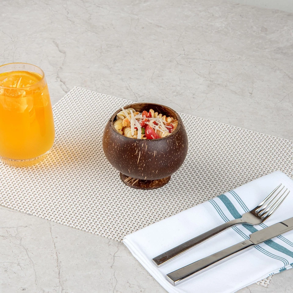 Vajilla de restaurante - Coco Casa tazas de 10 onzas con cáscara de coco, 40 mini copas de martini Foto 4 de 4