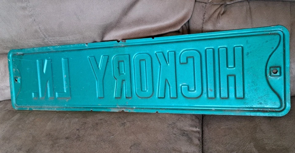 Vintage Hickory Lane Eastern Street Name Plate Tennessee Or Nc - Image 4 of 4