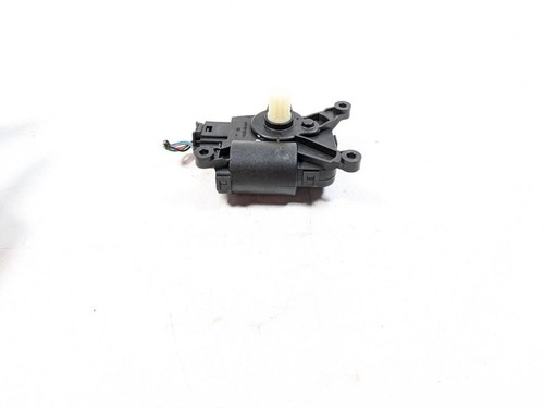 Polestar 2 2024 Lufterhitzer Klappenantrieb Motor 32226714 LIQ2268 - Bild 4 von 9