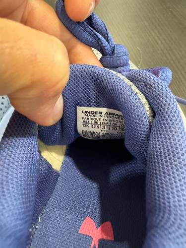 Under Armour Schuhe Mädchen Größe 13 Grau Blau Weiß Neu - Bild 6 von 8