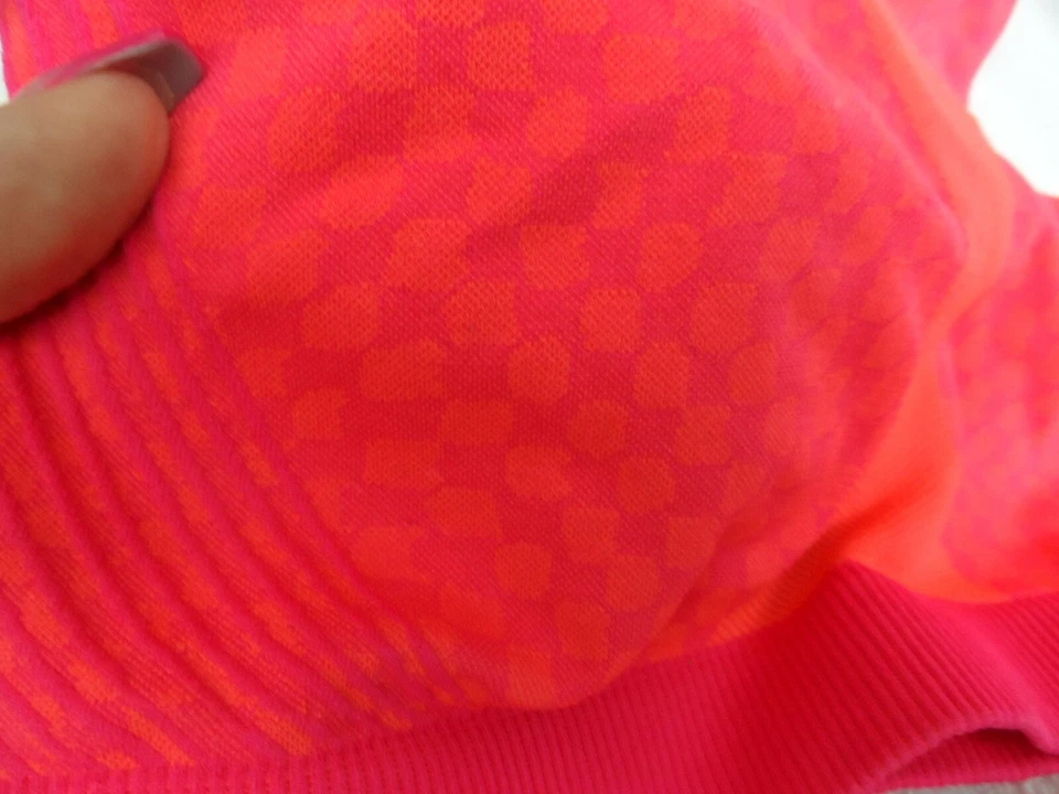 Lote de 2 sujetadores deportivos junior talla 34B de Champion Danskin - azul marino, naranja/rosa Foto 3 de 4