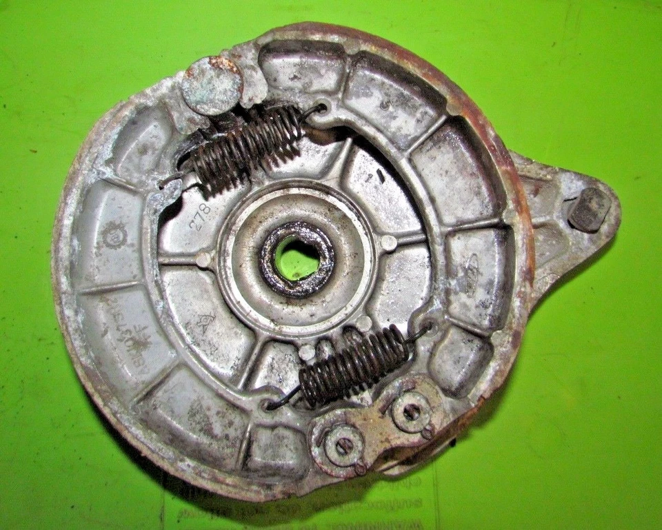 Placa de freno trasera con zapatas Honda CB 450 CB450 K4-K7 Super Sport 1971-1974 CL 450 Foto 2 de 3