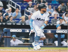 HAROLD RAMIREZ  MIAMI MARLINS  ACTION SIGNED 8x10