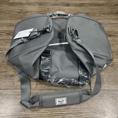 NEW NWT Herschel Supply Company Ravine Duffel Weekend