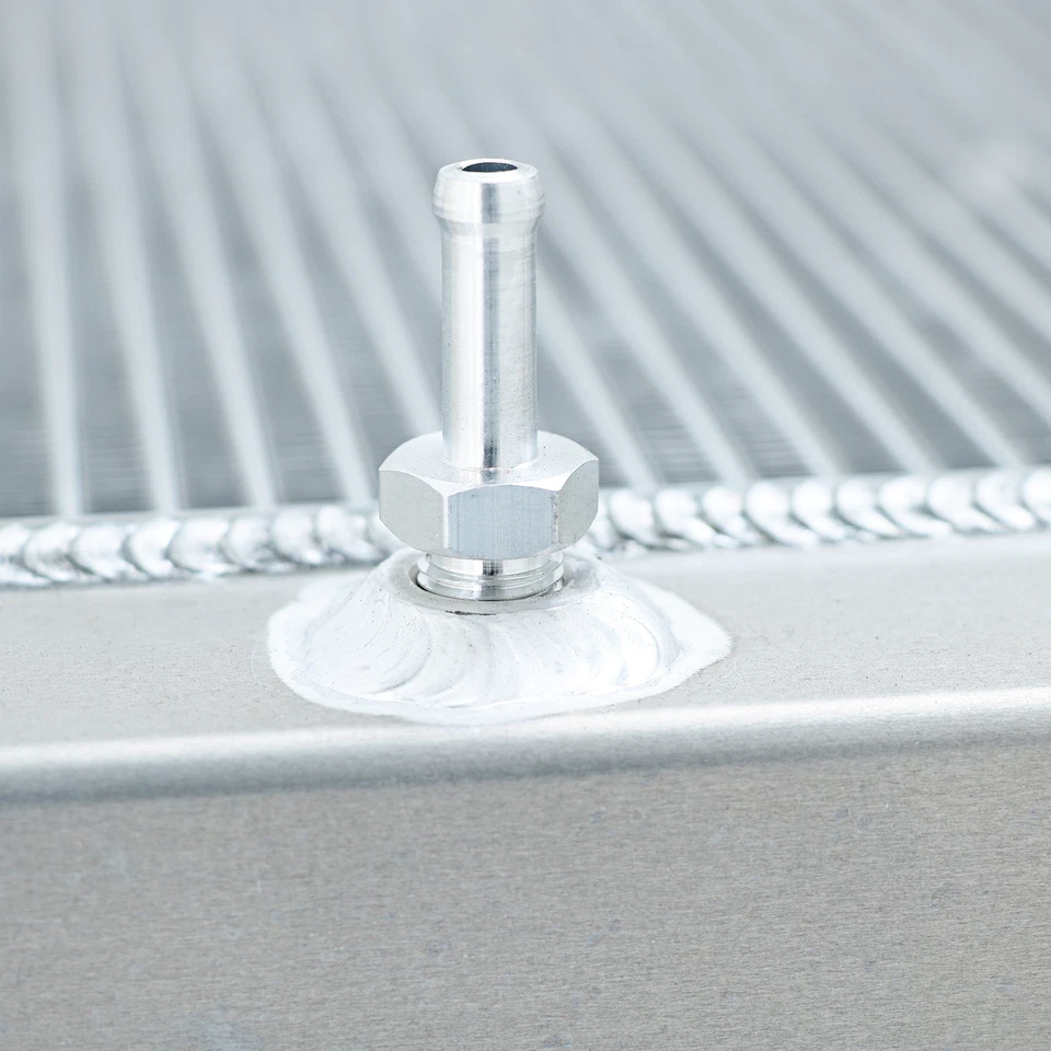 3-Row Radiator for 1955-59 Chevy Truck 3100 3400 3500 3600 3700 3800 3.8L 4.6L - Image 3 of 4