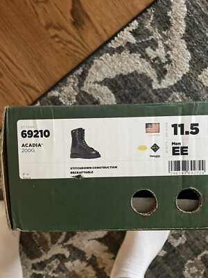Danner Acadia 8'' boots size 11.5 EE, brand new in box, Gortex, 200g Thinsulate