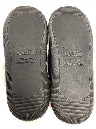 Muk Luks Moccasin Slippers Small Size 8-9 Black - Picture 8 of 8