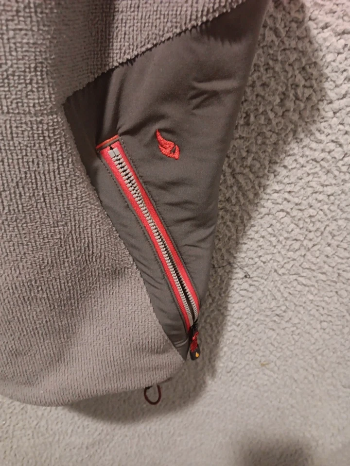 Cabelas Windshear Heated Vest Powered By Gerbing Battery Not Included Men’s XL - Image 4 of 4