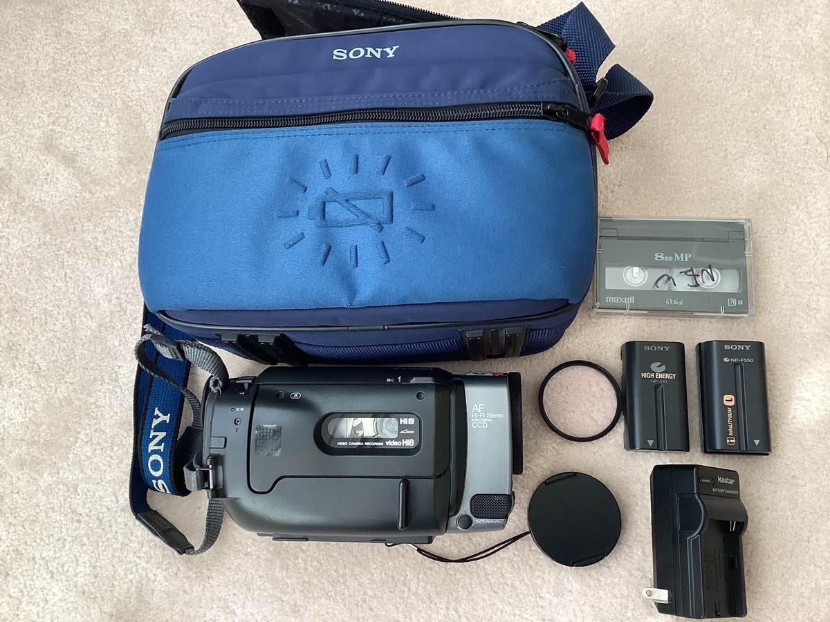 ☆SONY Handycam video Hi8 CCD-TR3000