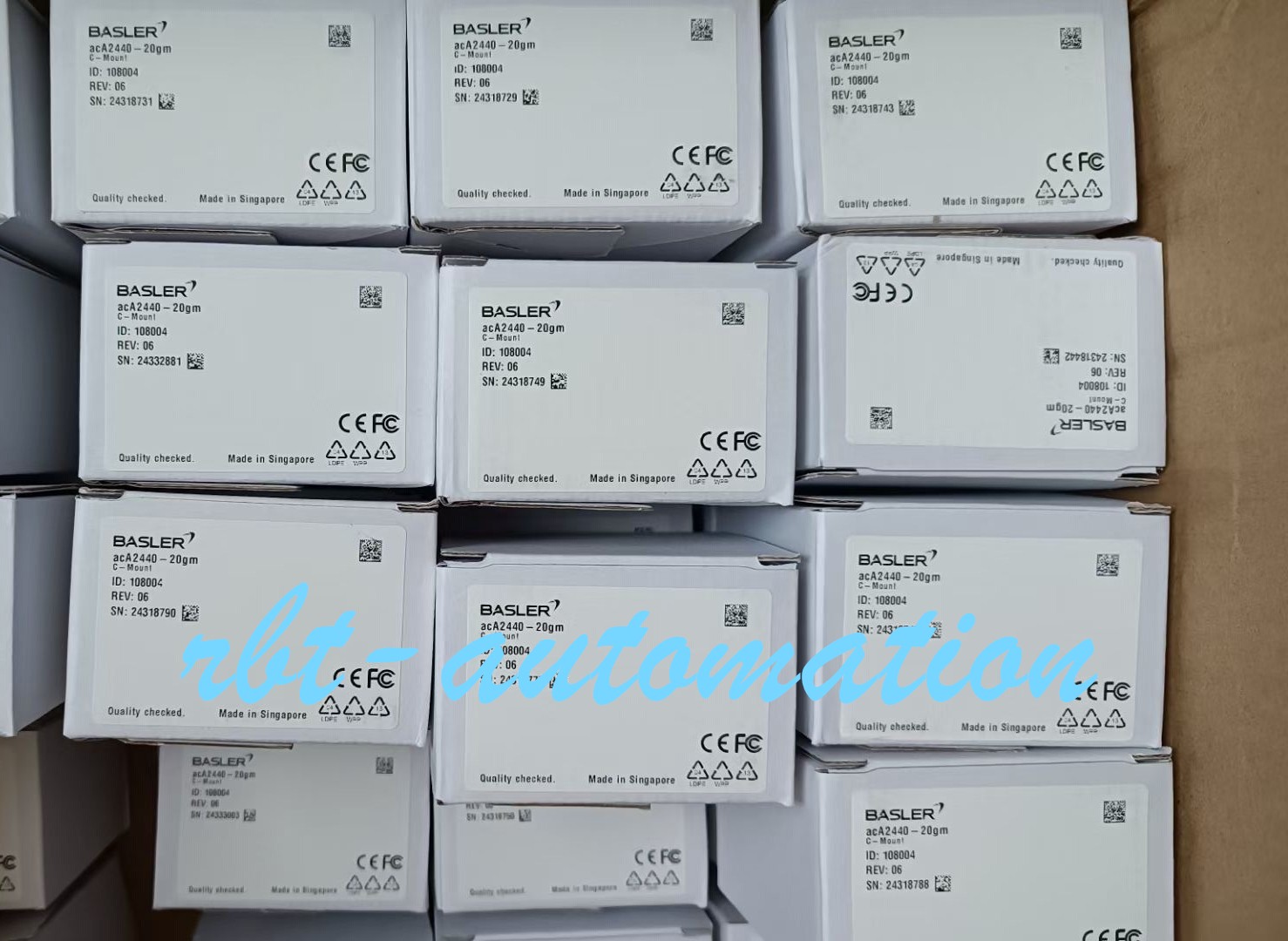 BASLER ACA2440-20gm  brand new ACA2440-20gm