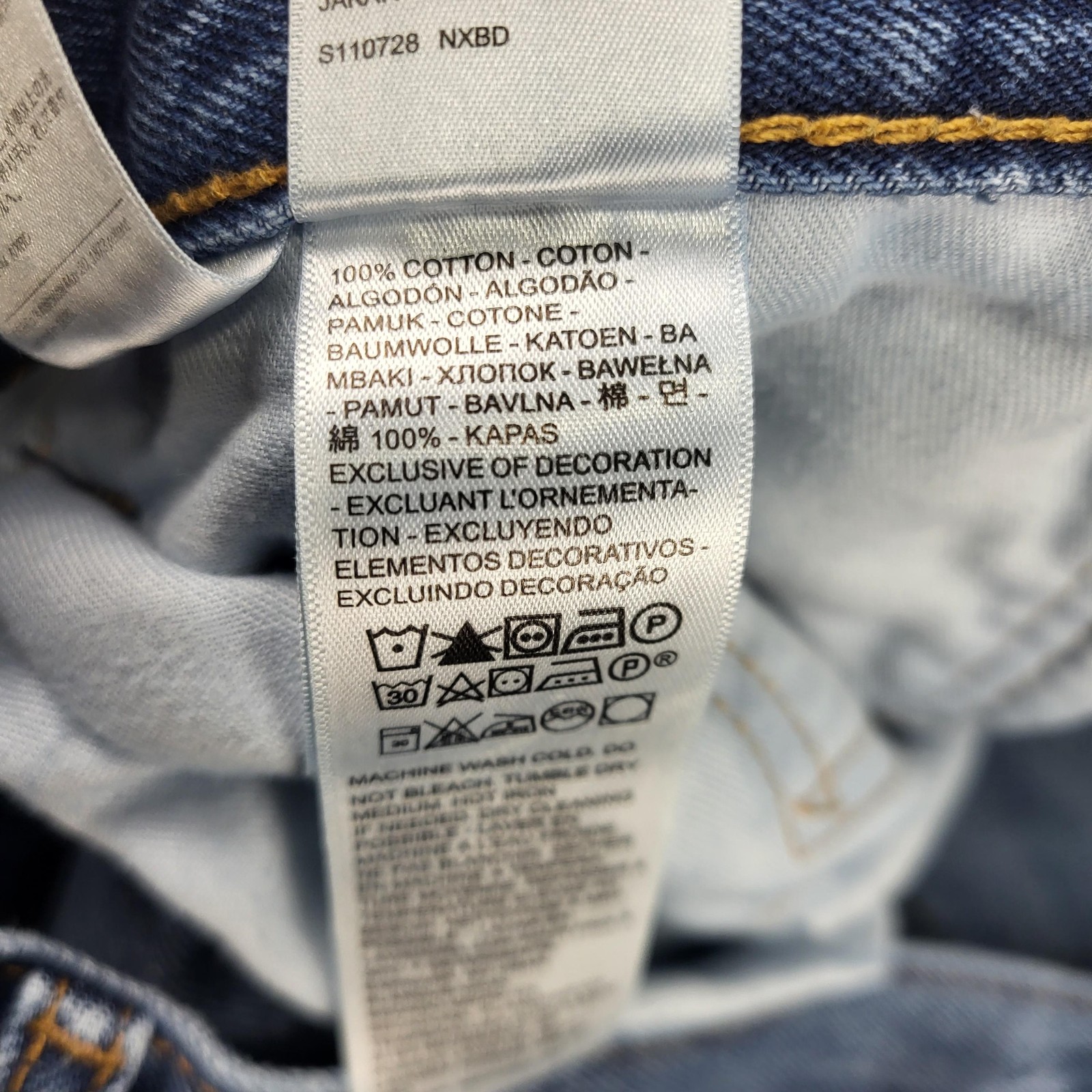 Levis 505 Jeans Mens 38x33 Blue Medium Wash Straight 100% Cotton Tag 38x34 thumbnail 15