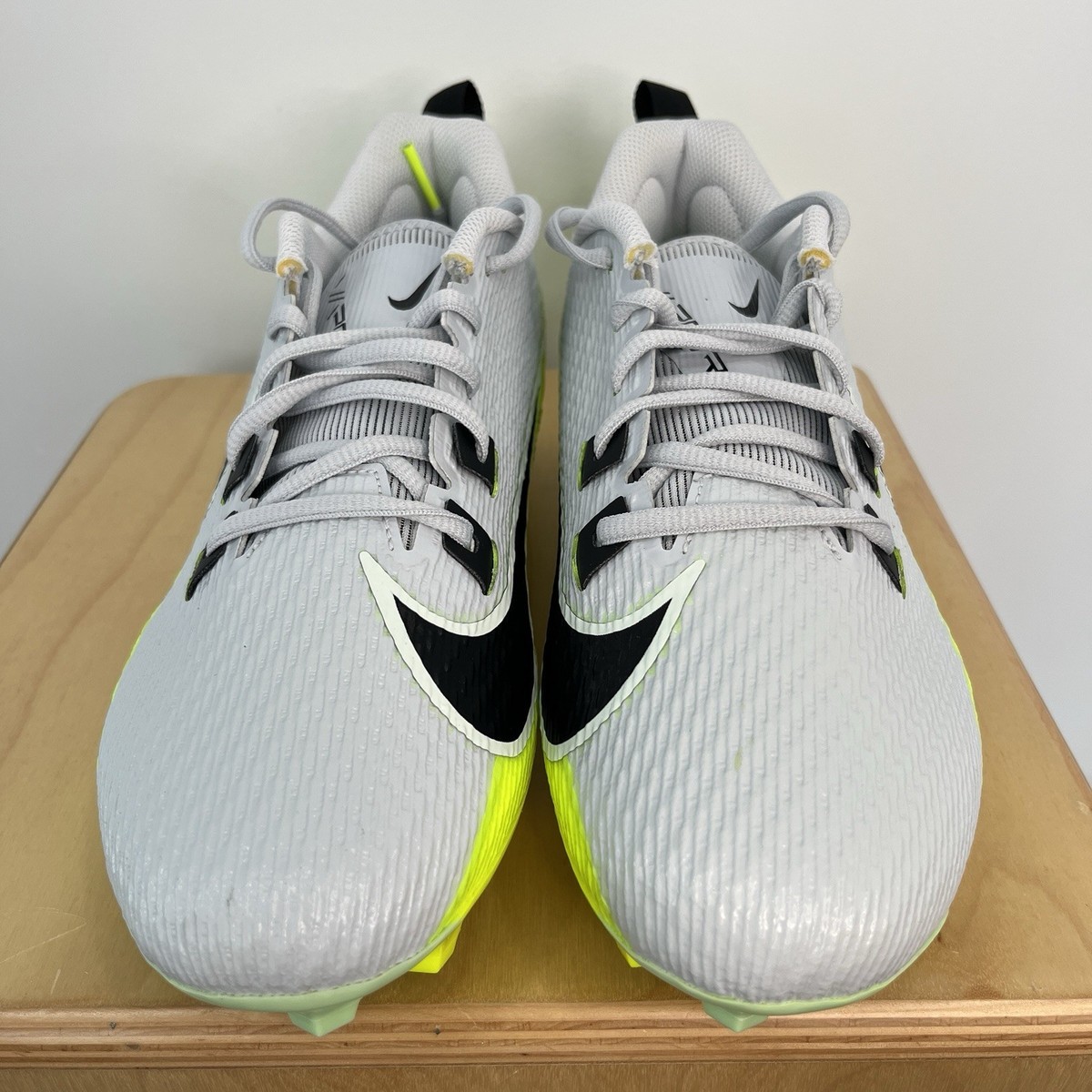 Nike Vapor Edge Speed 360 2 Platinum Volt Football DA5455 004 Men\'s Size 13 Amazon.com | Nike Vapor Edge Speed 360 2 Men main image 3