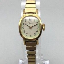 Vintage Timex Womens Watch 17mm Gold Tone Man...