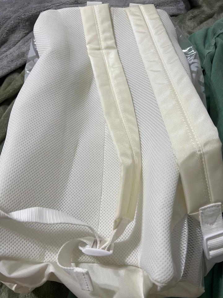 🔥 Mochila Transparente Ziploc X Beams Edición Limitada - Artículo Coleccionista Colaboración Raro    Foto 2 de 2