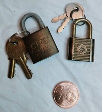 Lot De 2 Petits Cadenas