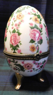 Schöne Vintage Keramik Eier Schmuckschatulle