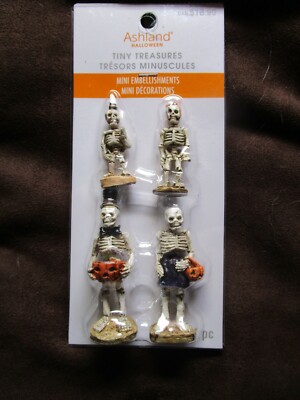 Ashland Halloween Tiny Treasures, Skeleton Family  2021  NEW