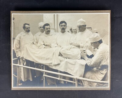 Photograph Early Surgery Operating Room Doctors