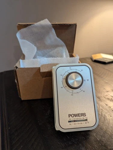 New Siemens / Powers 134-1084 40/90F Light Duty Line Voltage Room Thermostat