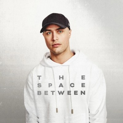 ILLY: The SPACE BETWEEN - LP Vinyl