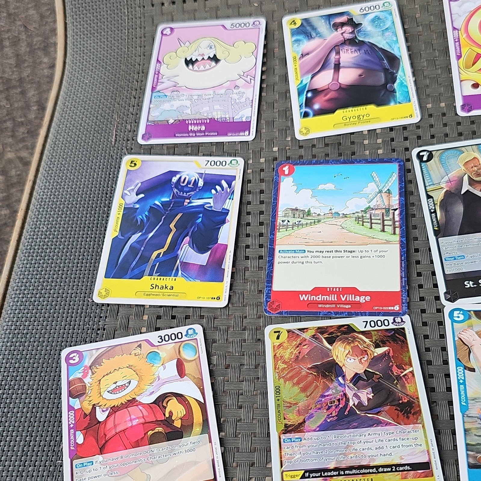 Bandai One Piece Card Game OP05 Mixed Card Lot - Hera, Gyogyo, Shaka English