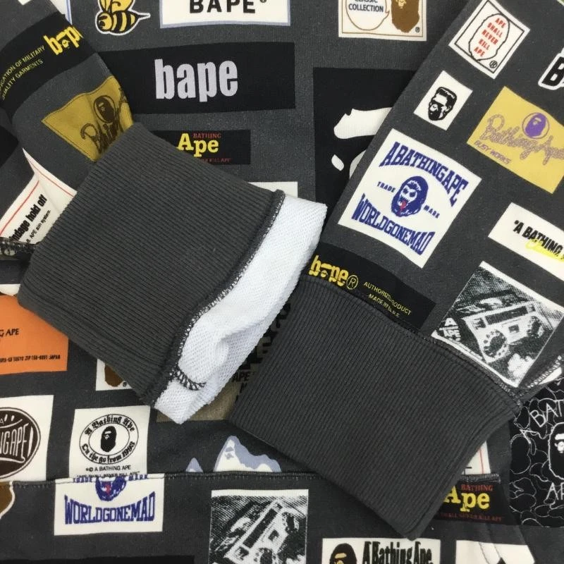 A BATHING APE (BAPE) Felpa con cappuccio manica lunga A Bathing Ape multi etichetta vestibilità rilassata