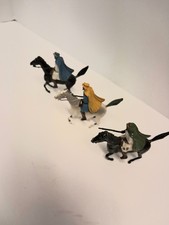 Vintage Britain's Mounted Arab of The Desert Metal Hand Painted Toy Soldiers Lot