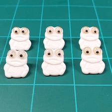 Vtg Dill Buttons White Frog Googly Eyes Shank Lot 6 20MM Childrens Baby Button