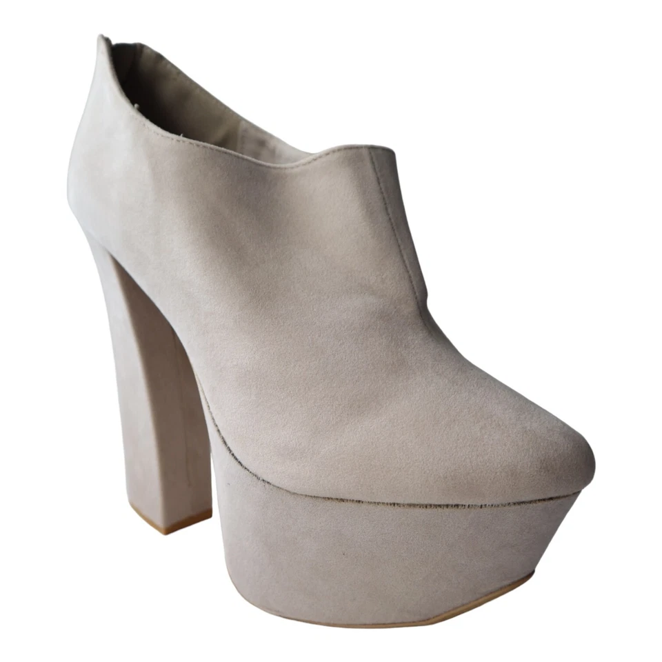 Бархатные ботильоны Fahrenheit «Anne» с закрытым носком на лодыжке, бежевые размер 9 - Изображение 2 из 4