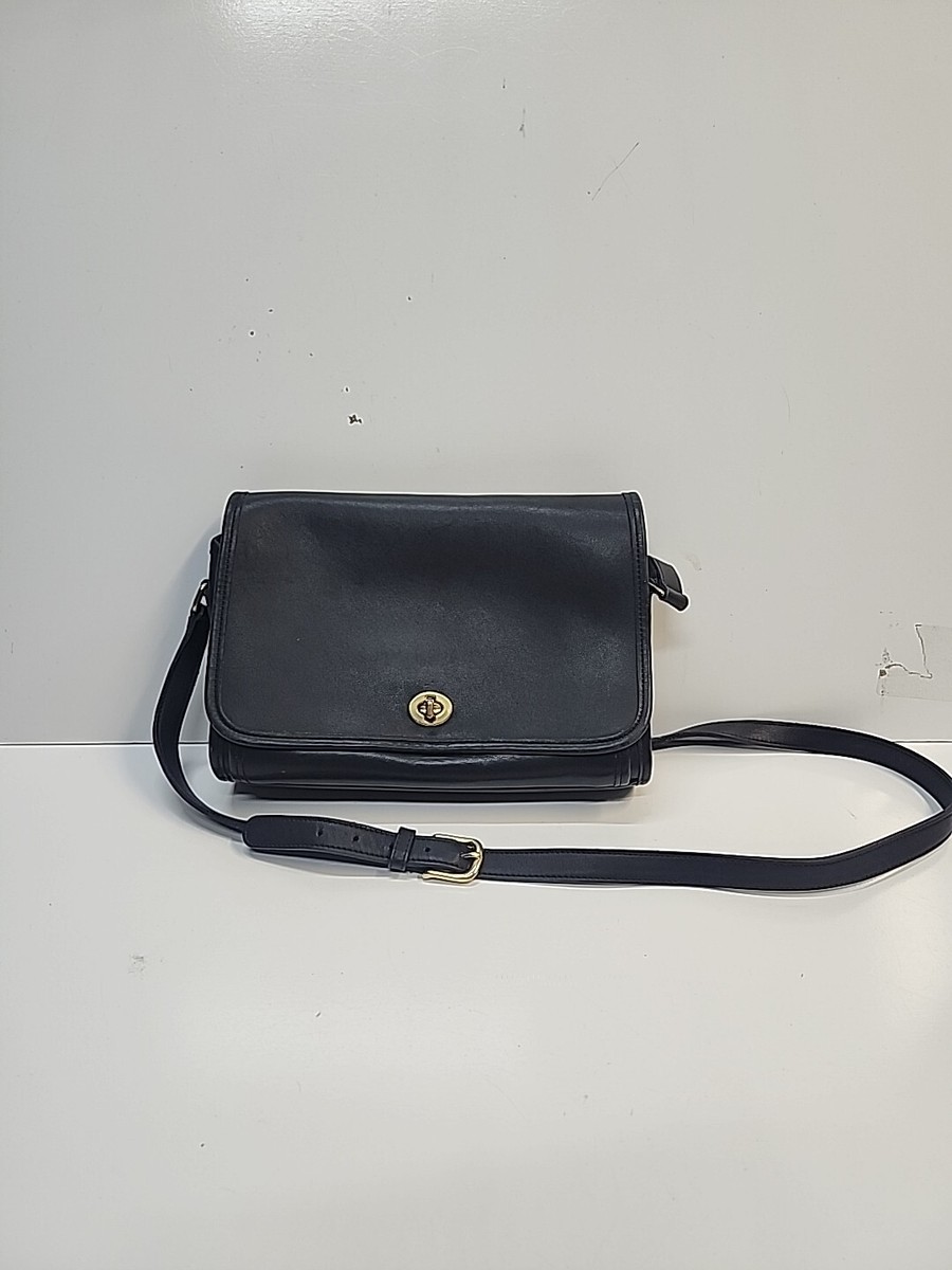 COACH Black Leather Ridgefield Flap Turn Lock Crossbody 9812