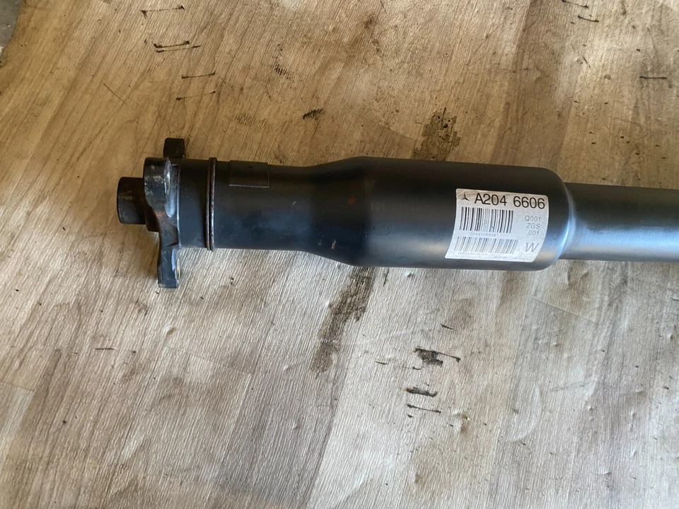 MERCEDES BENZ C300 C350 OEM 08-11 4MATIC AWD REAR AUTOMATIC DRIVE SHAFT - Image 2 of 4