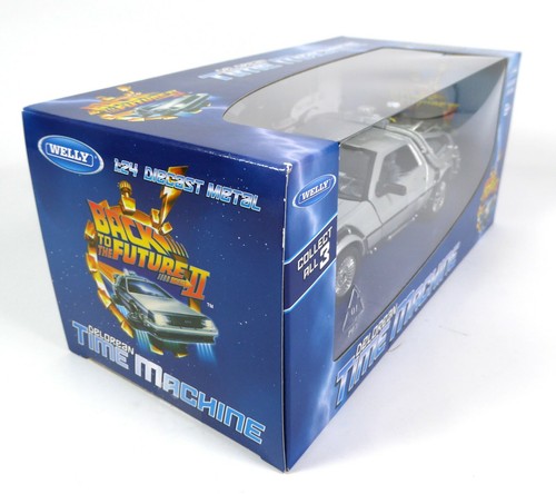 DeLorean Time Machine Back to the Future 2 - 1:24 Miniature Modellauto 22441W - Bild 2 von 6