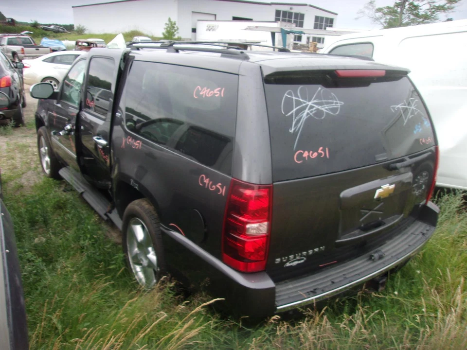 Used Power Brake Booster fits: 2011 Chevrolet Suburban 1500 4x2 w/o brake opt JG - Image 3 of 4