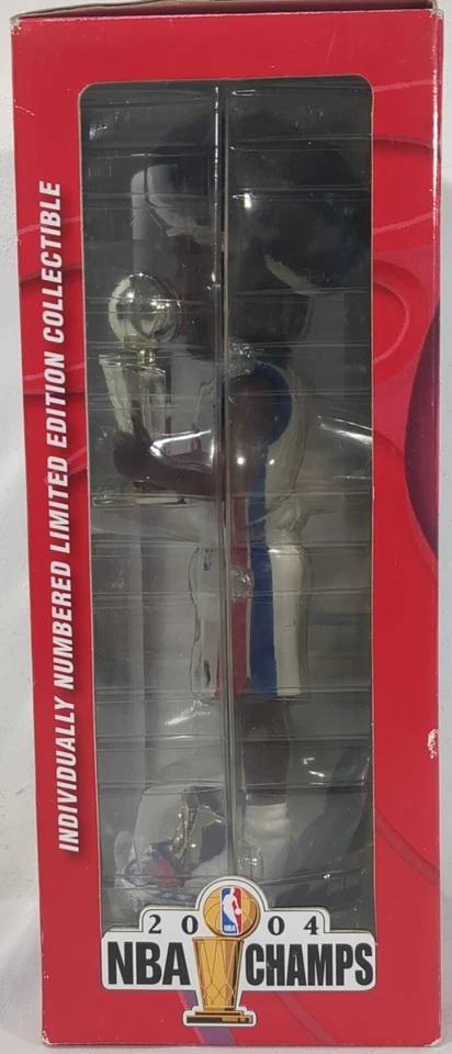 Ben Wallace Detroit Pistons 2004 campeones de la NBA de 10” coleccionable Forever Foto 3 de 4