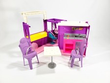 Barbie Fresh 'N Fun Food Truck Playset