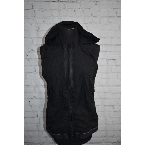 Fabletics Sportjacke Weste Damen Größe Medium Fitnessstudio Training Reißverschluss Windbreaker