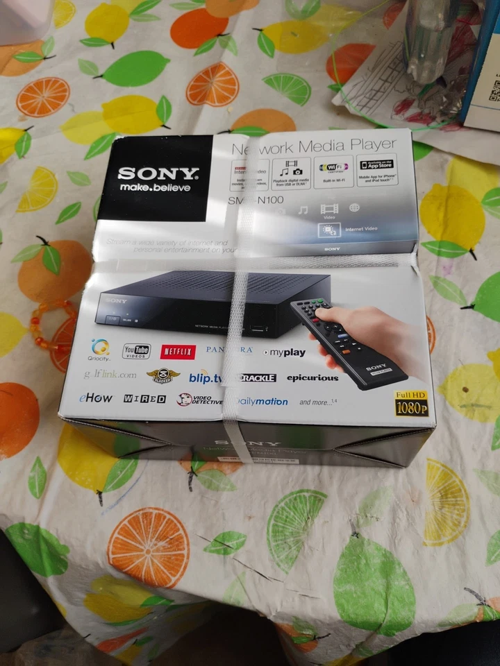Sony SMP-N100 Network Media Player Wi-Fi W/ Remote and cable,Brand New,Not Open - Image 2 of 4