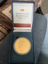 The Magna Carta 800th Anniversary Striking Golden Crown Coin