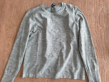 Womens Spyder Active Long Sleeve Medium with Thumbholes Light Green