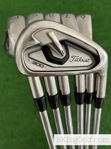 Fer à Repasser Titleist T300 #5 Main Droite Homme Flex Régulier AMT Rouge