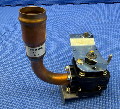 Bergstrom 869172 Water Shut Off Heater Valve Assembly