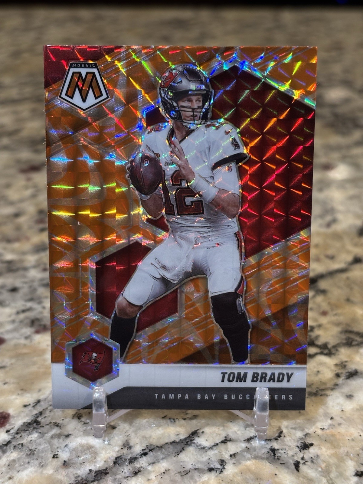 2021 Panini Mosaic Tom Brady Orange Reactive Buccaneers #186