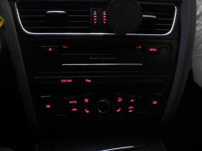 Audi A4 B8 8K A5 8T Q5 8R Vorfacelift Steuergerät MMI 3G Infotainment 8T1035670D