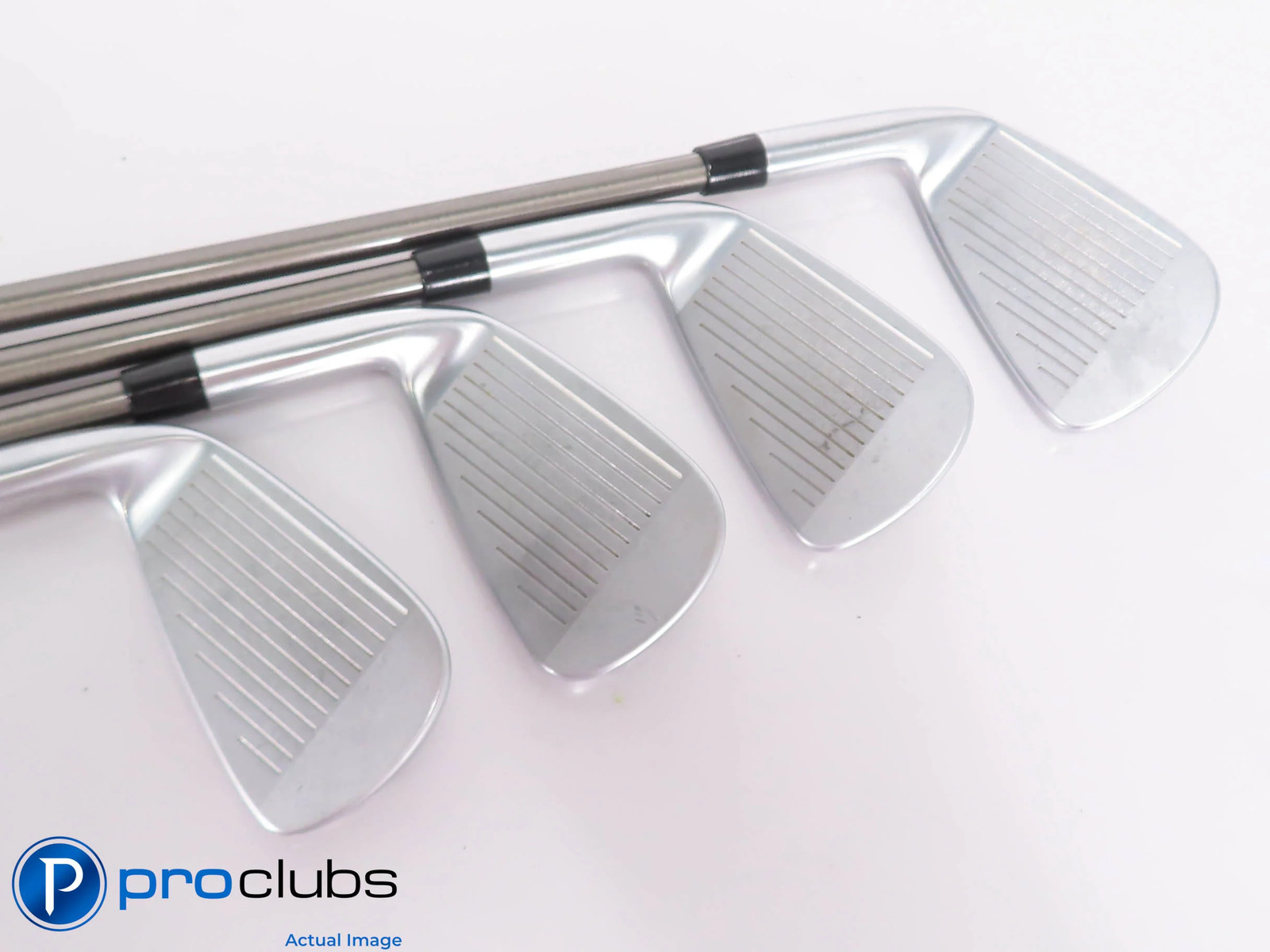 Nice PXG 0311T Gen4 4-PW Iron Set - Steelfiber 70 Regular Flex Graphite 519089 4